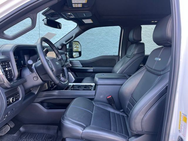 Certified 2026 Ford F250 Platinum w/ Tremor Off-Road Package image 4