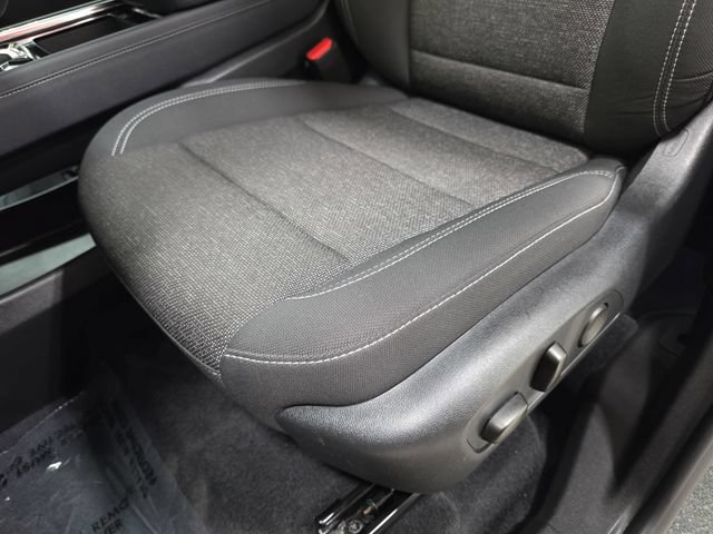 Used 2025 Chevrolet Traverse LT w/ Driver Confidence Package FWD image 27