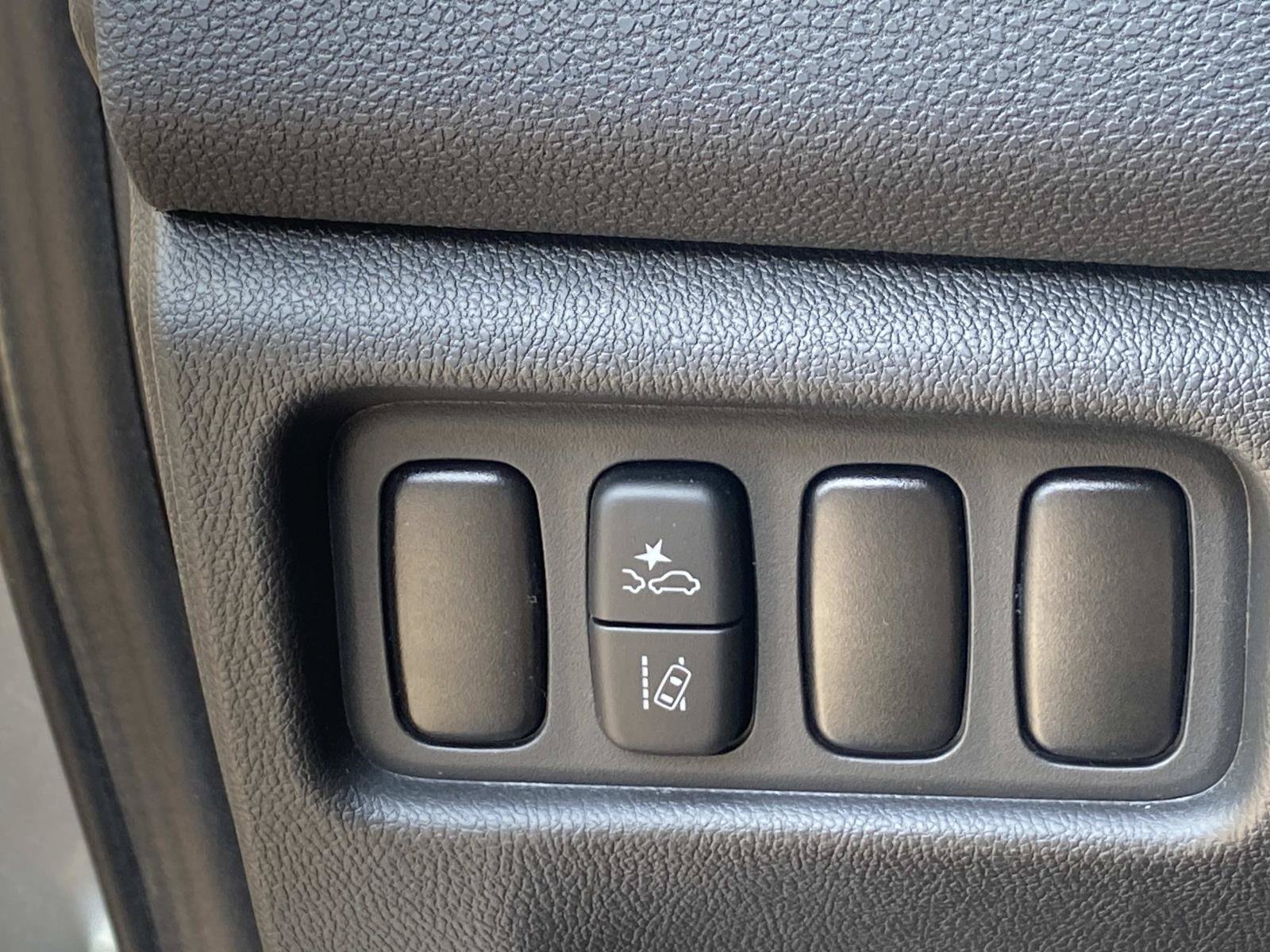 Used 2026 Mitsubishi Outlander Sport LE AWD/4WD image 21