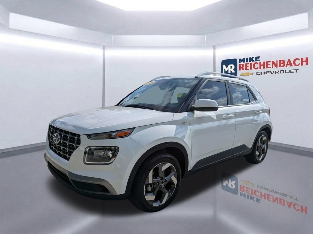 Used 2024 Hyundai Venue SEL FWD image 8