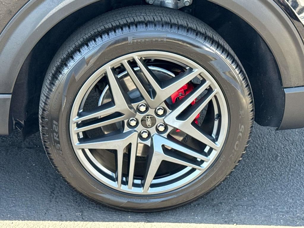 Certified 2023 Ford Explorer ST w/ Equipment Group 401A image 31