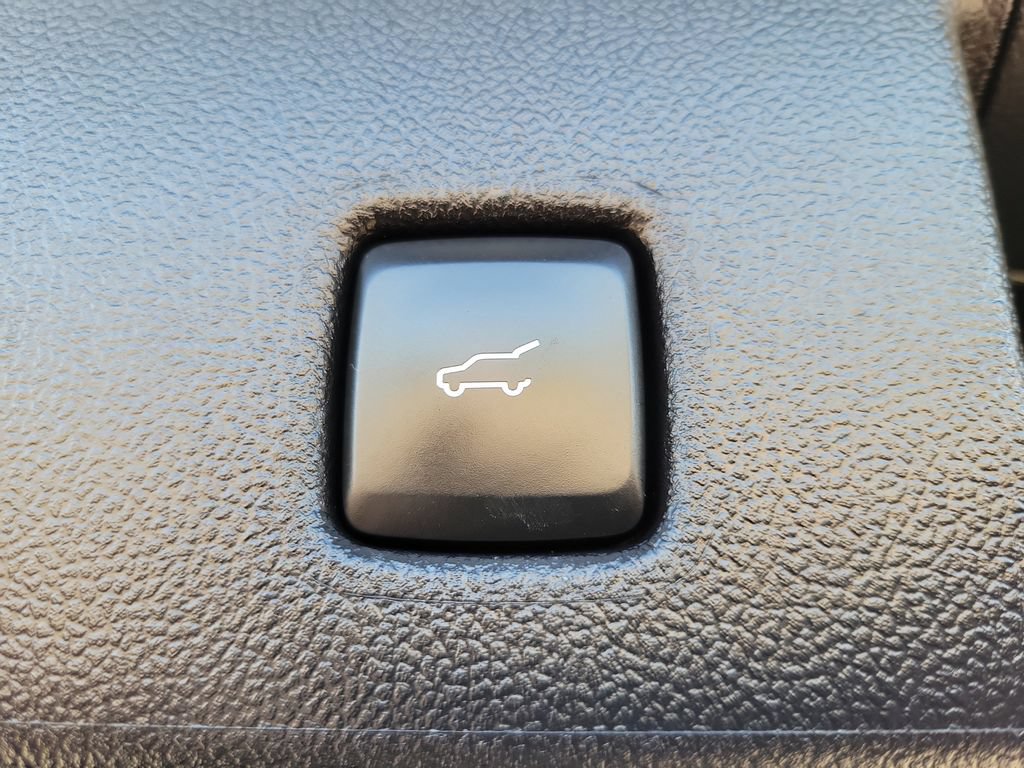 Used 2023 Ford Escape Active w/ Tech Pack #2 AWD/4WD image 10