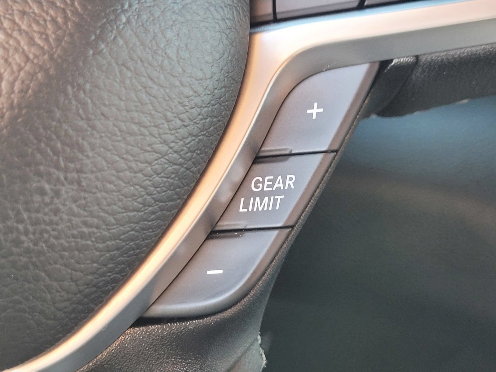 New 2026 RAM 2500 Big Horn AWD/4WD image 24