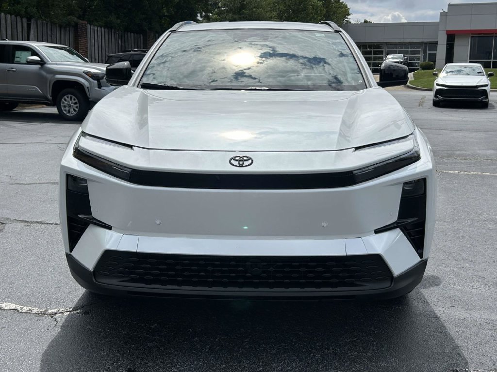 New 2026 Toyota C-HR AWD/4WD image 8