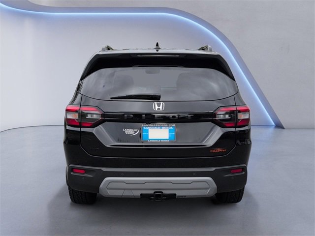 New 2025 Honda Pilot TrailSport image 8