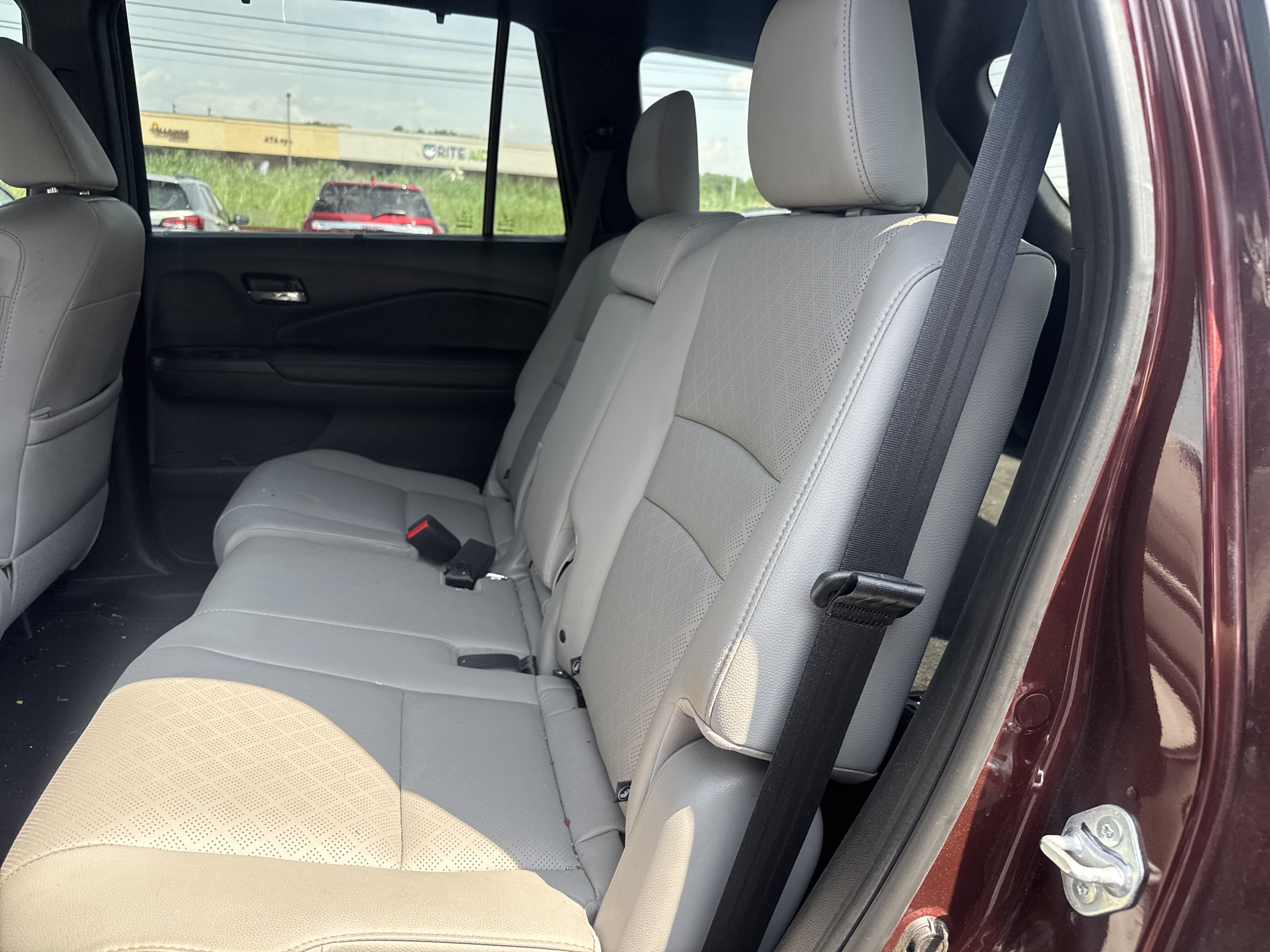 Used 2021 Honda Passport Elite image 13