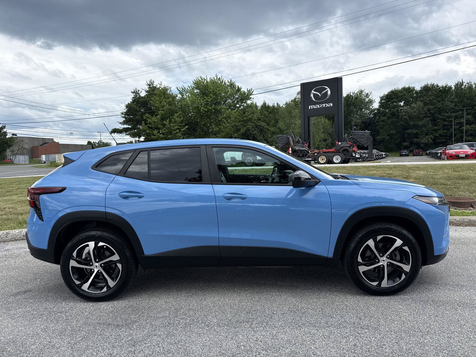 Used 2024 Chevrolet Trax RS w/ Driver Confidence Package FWD image 7