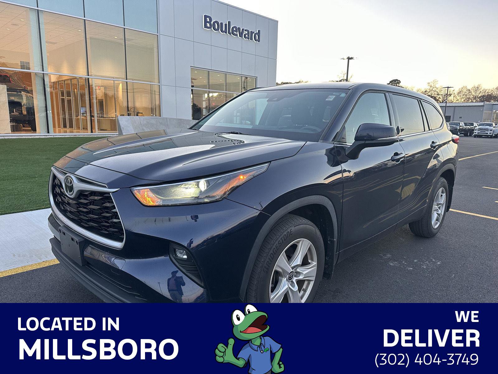 Used 2022 Toyota Highlander LE