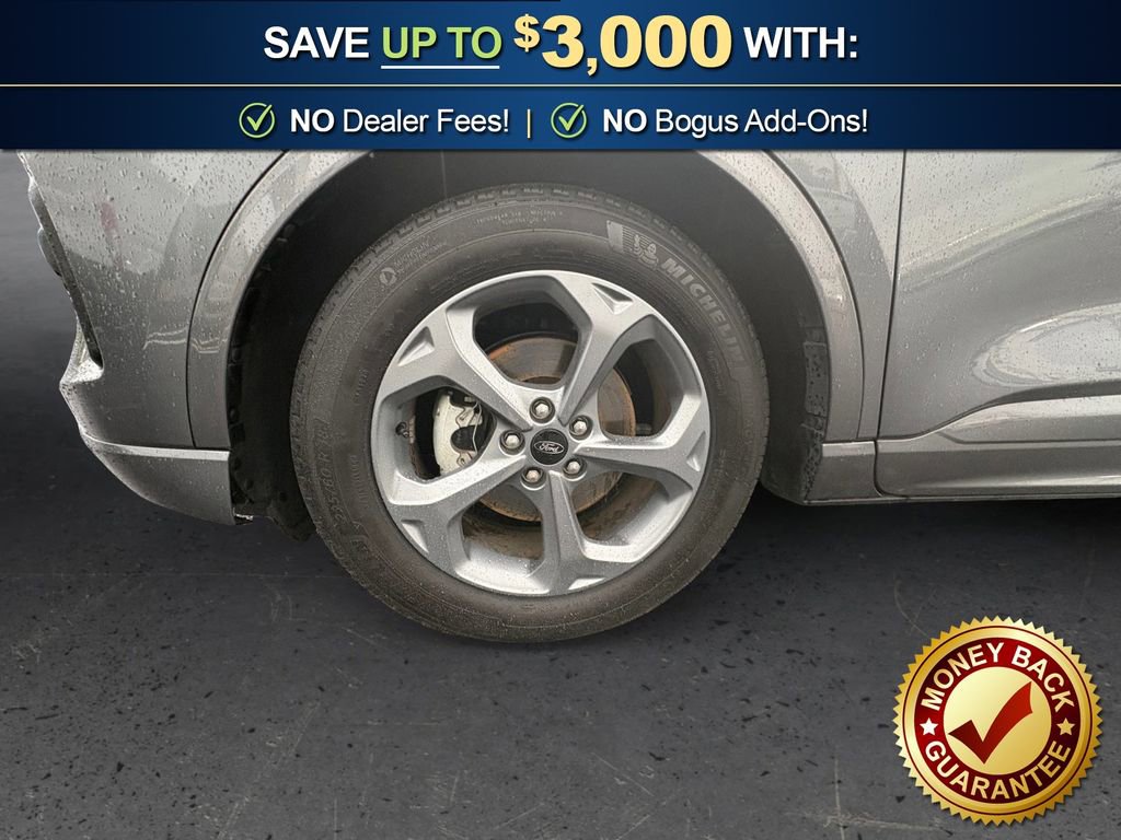 Used 2024 Ford Escape ST-Line w/ Tech Pack #1 FWD image 13
