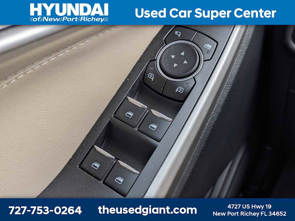 Used 2021 Ford Explorer Limited w/ Equipment Group 301A image 38