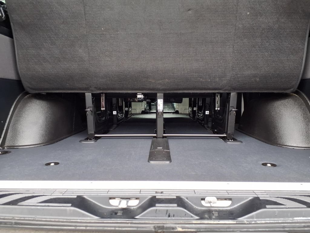 Used 2024 Mercedes-Benz Sprinter 2500 image 24