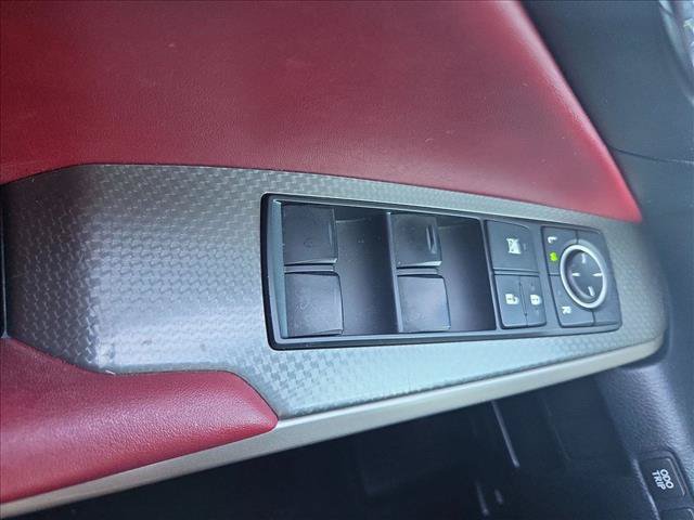 Used 2015 Lexus IS 250 w/ F-Sport Package RWD image 10