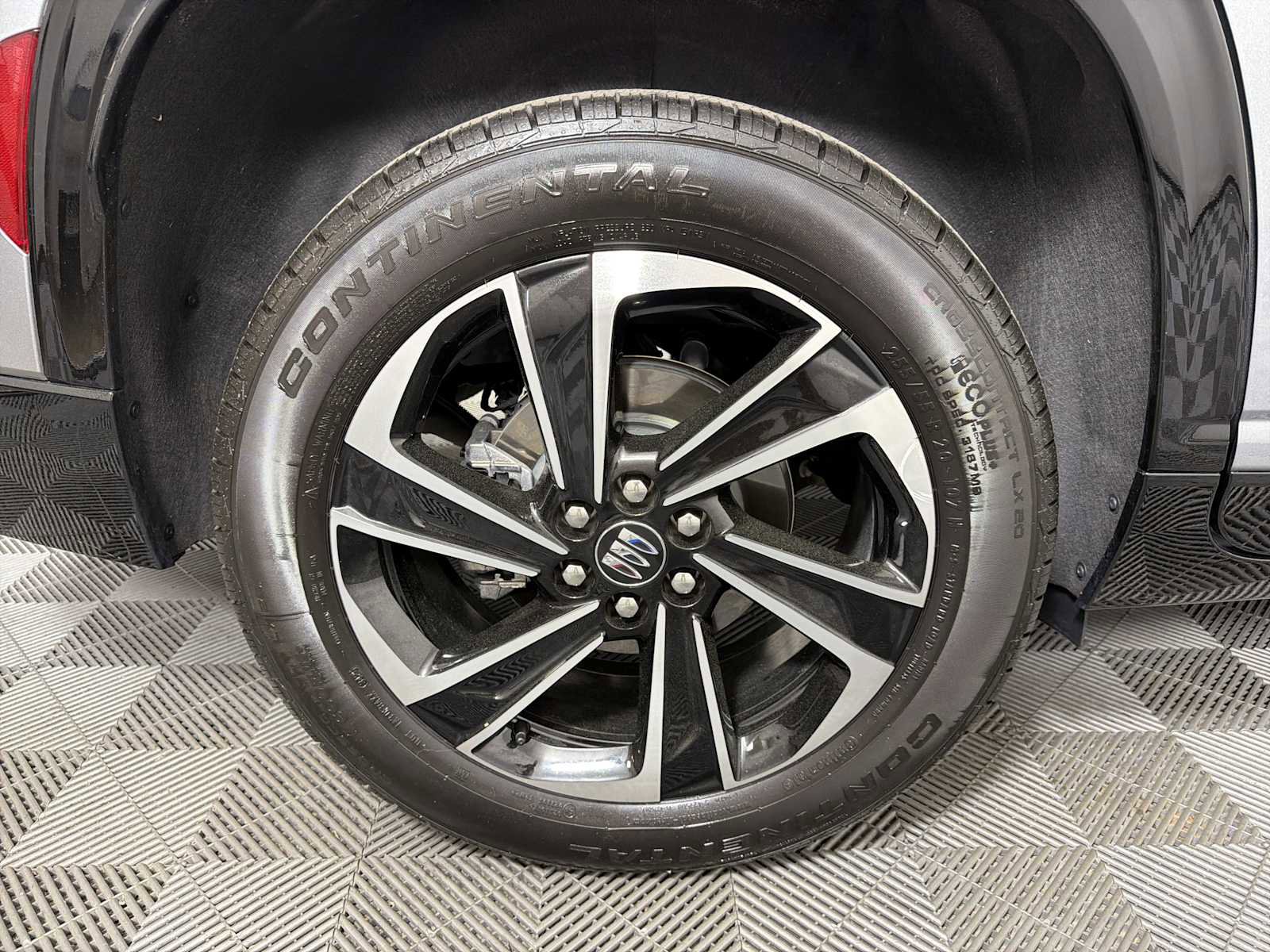 New 2026 Buick Enclave Sport Touring w/ Power Package image 17