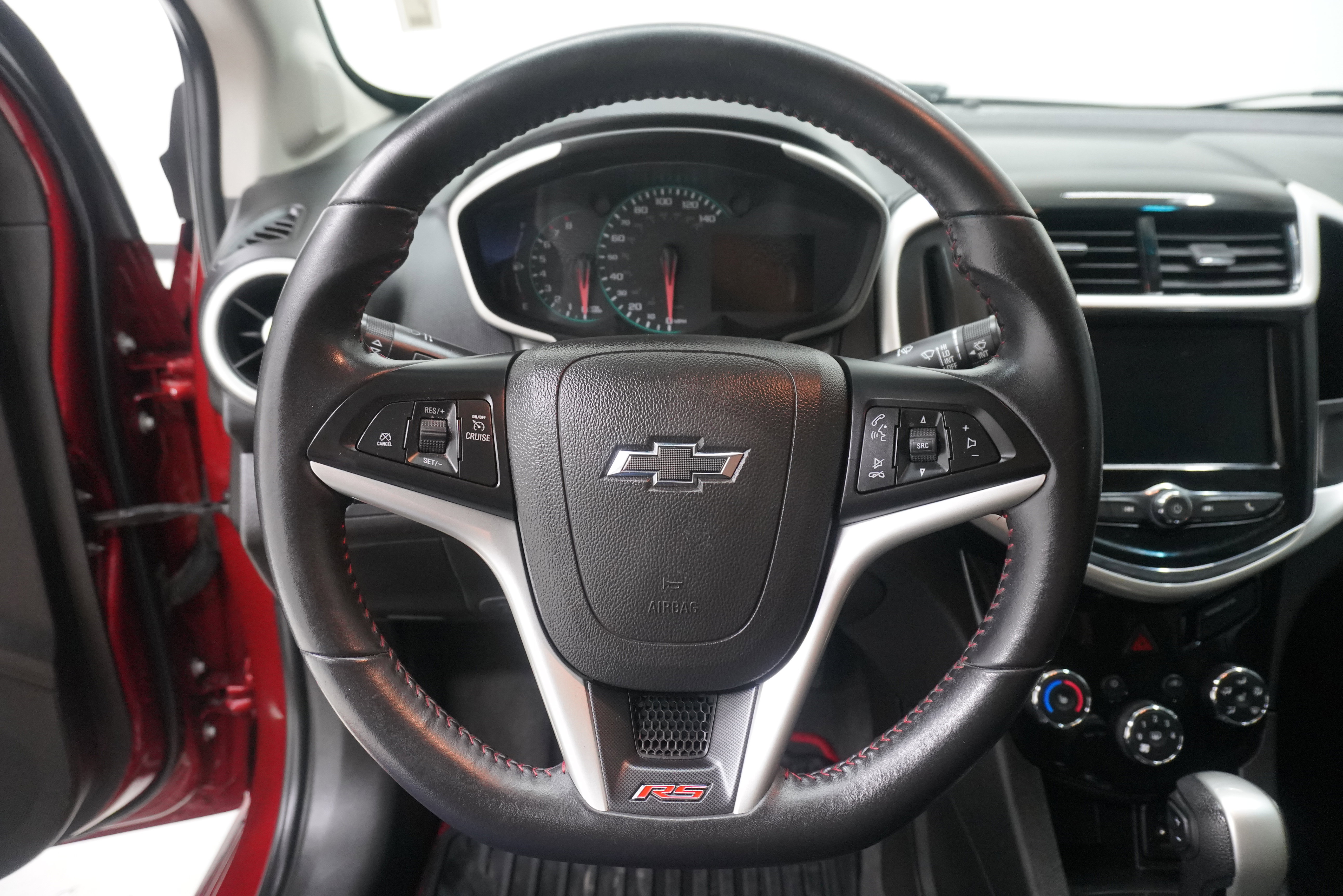 Used 2020 Chevrolet Sonic LT w/ Convenience Package image 15