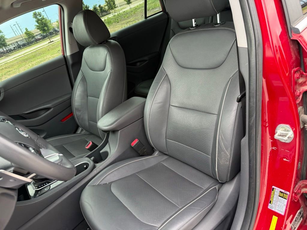 Used 2019 Hyundai Ioniq Limited FWD image 14