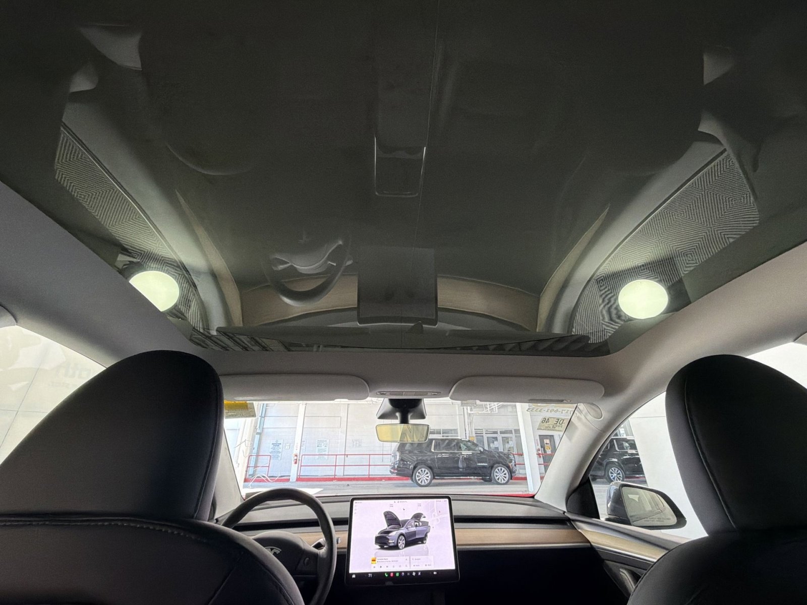 Used 2023 Tesla Model Y Performance image 24