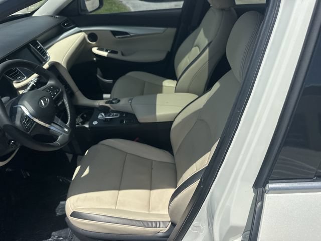 Used 2021 INFINITI QX50 Essential w/ Convenience Package FWD image 23