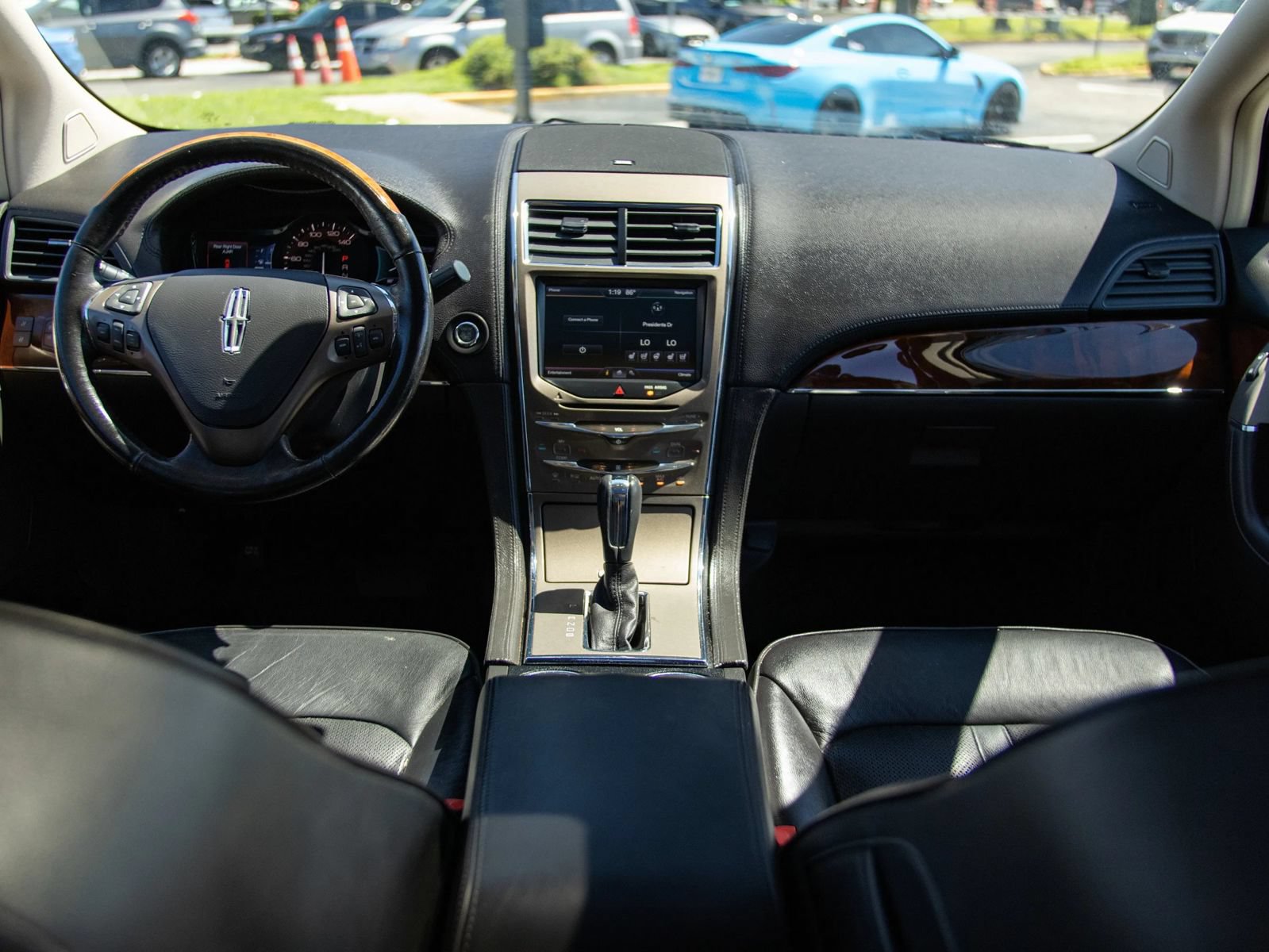 Used 2015 Lincoln MKX AWD w/ Equipment Group 102A image 22