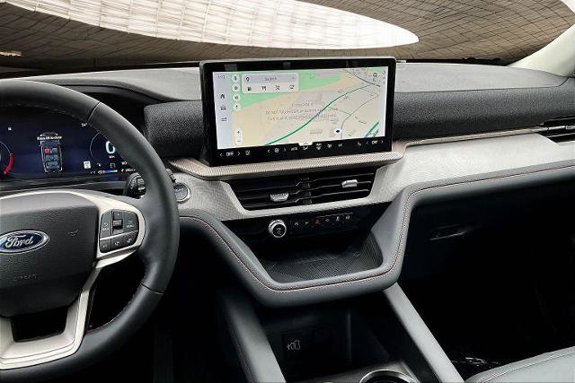 New 2026 Ford Explorer Active w/ Active Comfort Package image 20