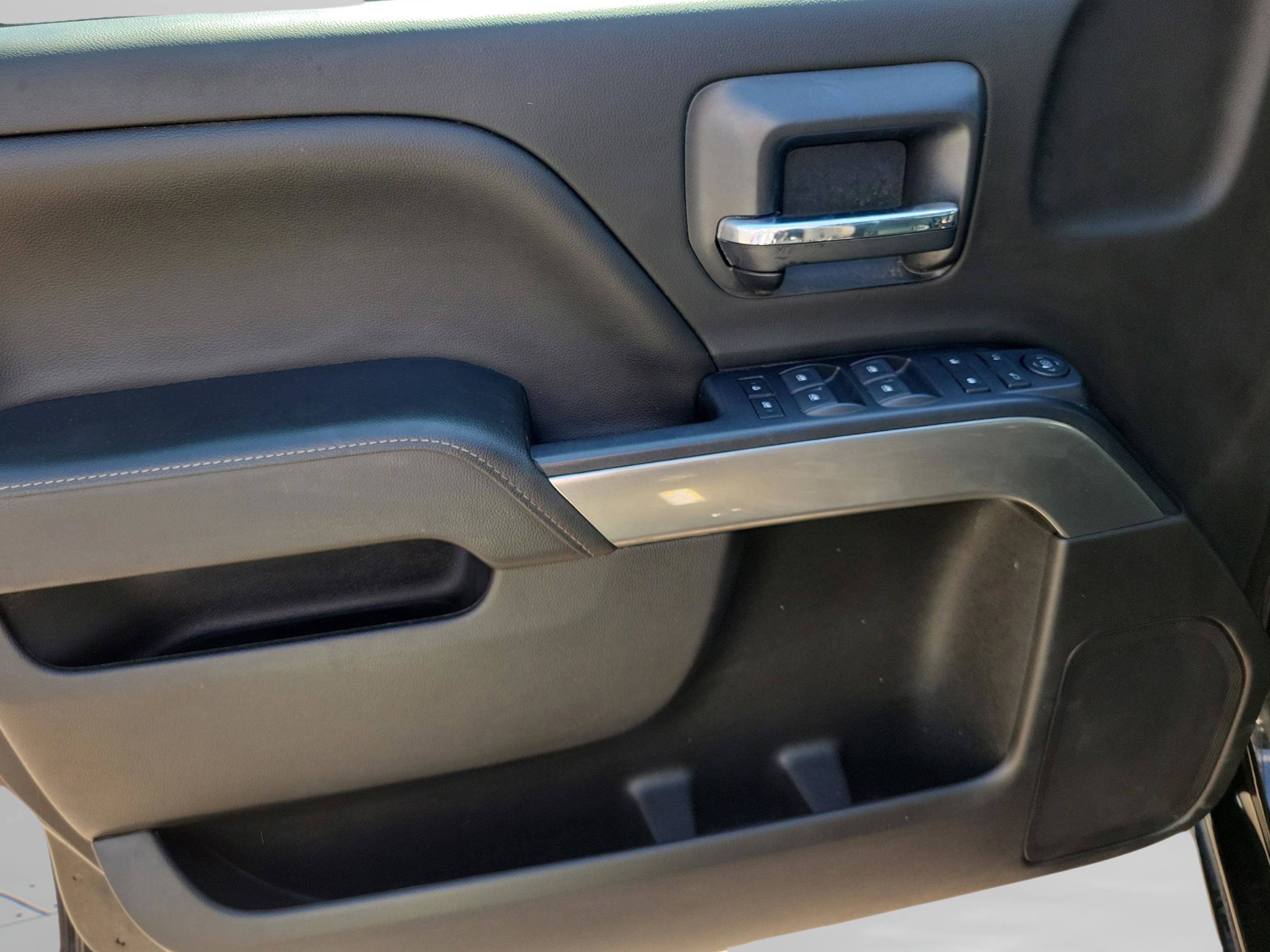 Used 2019 Chevrolet Silverado 1500 LT image 29