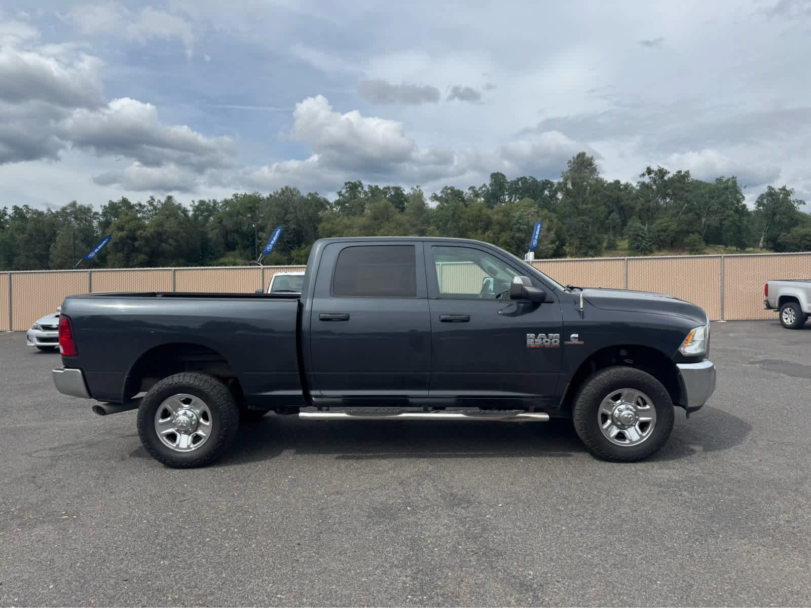 Used 2018 RAM 2500 Tradesman w/ Chrome Appearance Group AWD/4WD image 4