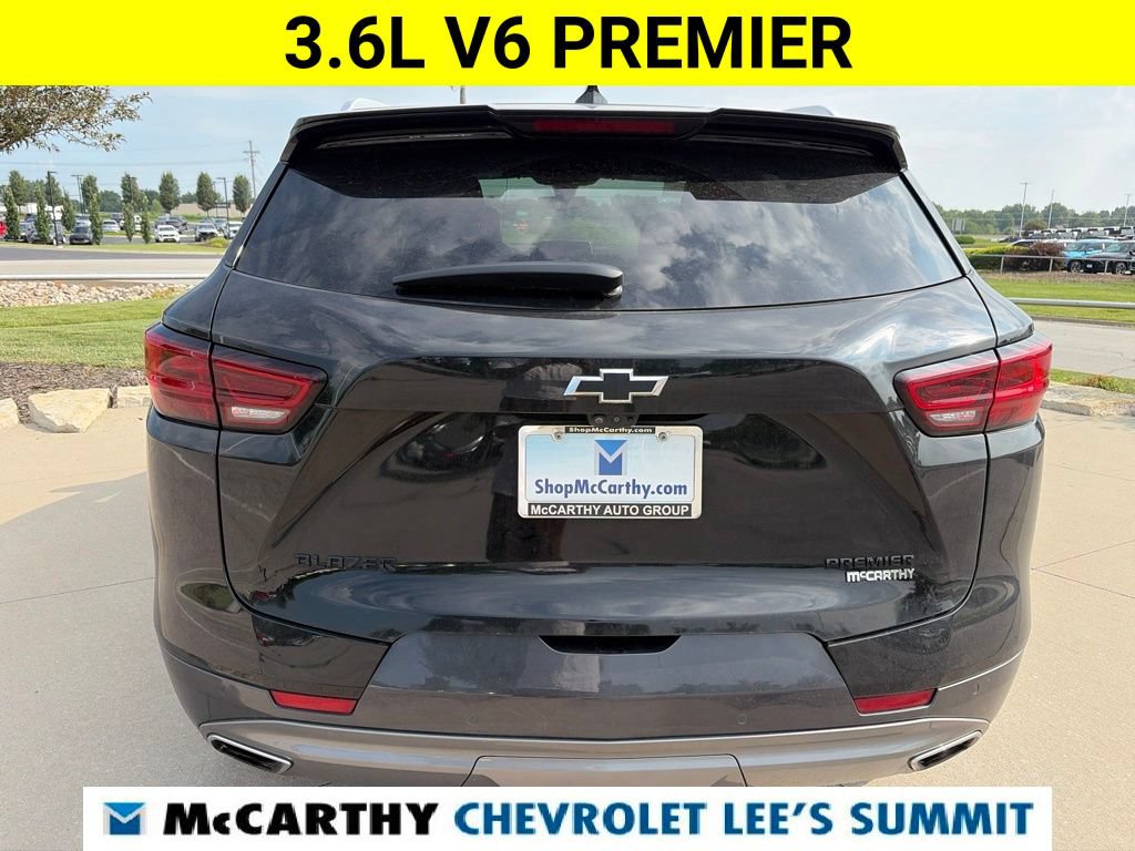 Used 2023 Chevrolet Blazer Premier w/ Driver Confidence II Package FWD image 16