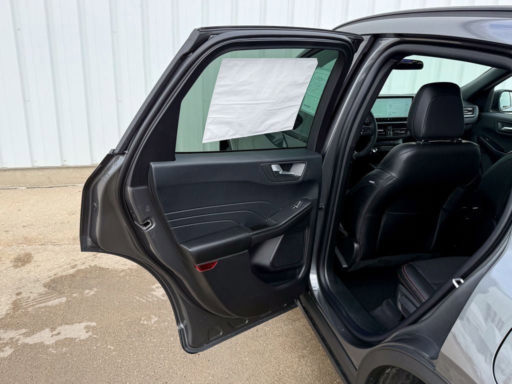 New 2026 Ford Escape ST-Line w/ Tech Pack #1 AWD/4WD image 14