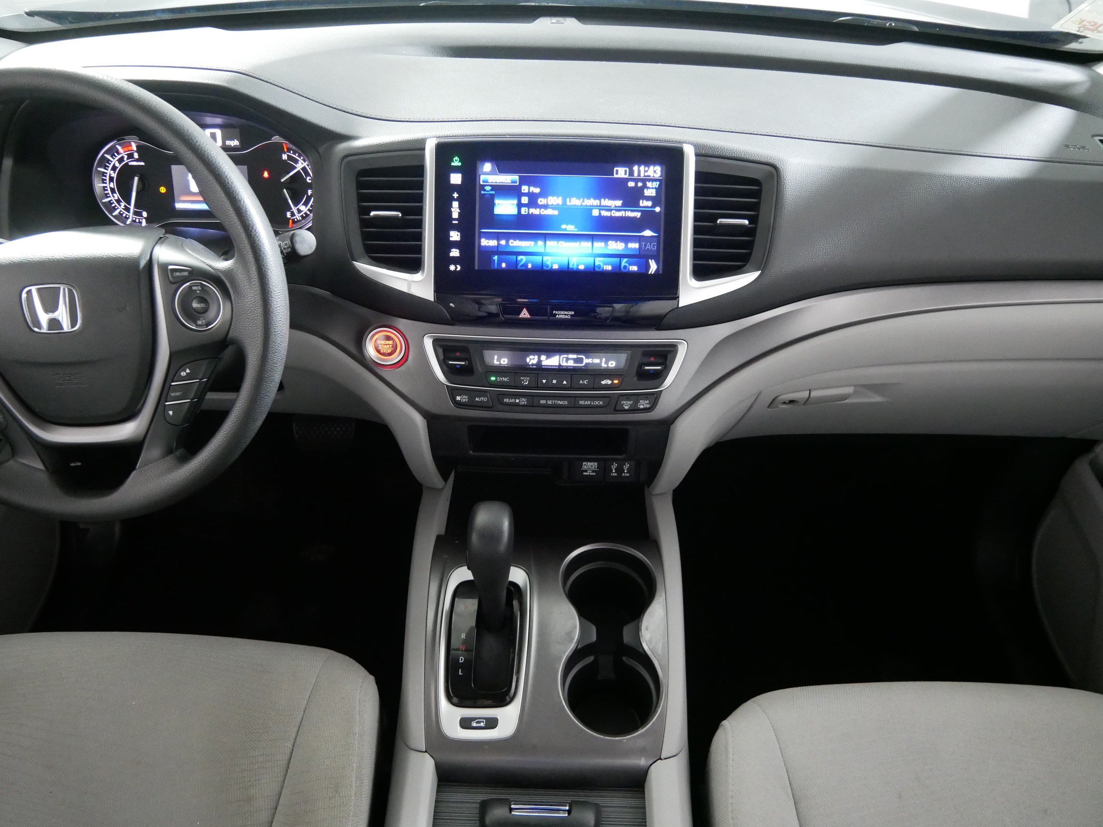 Used 2016 Honda Pilot EX image 10