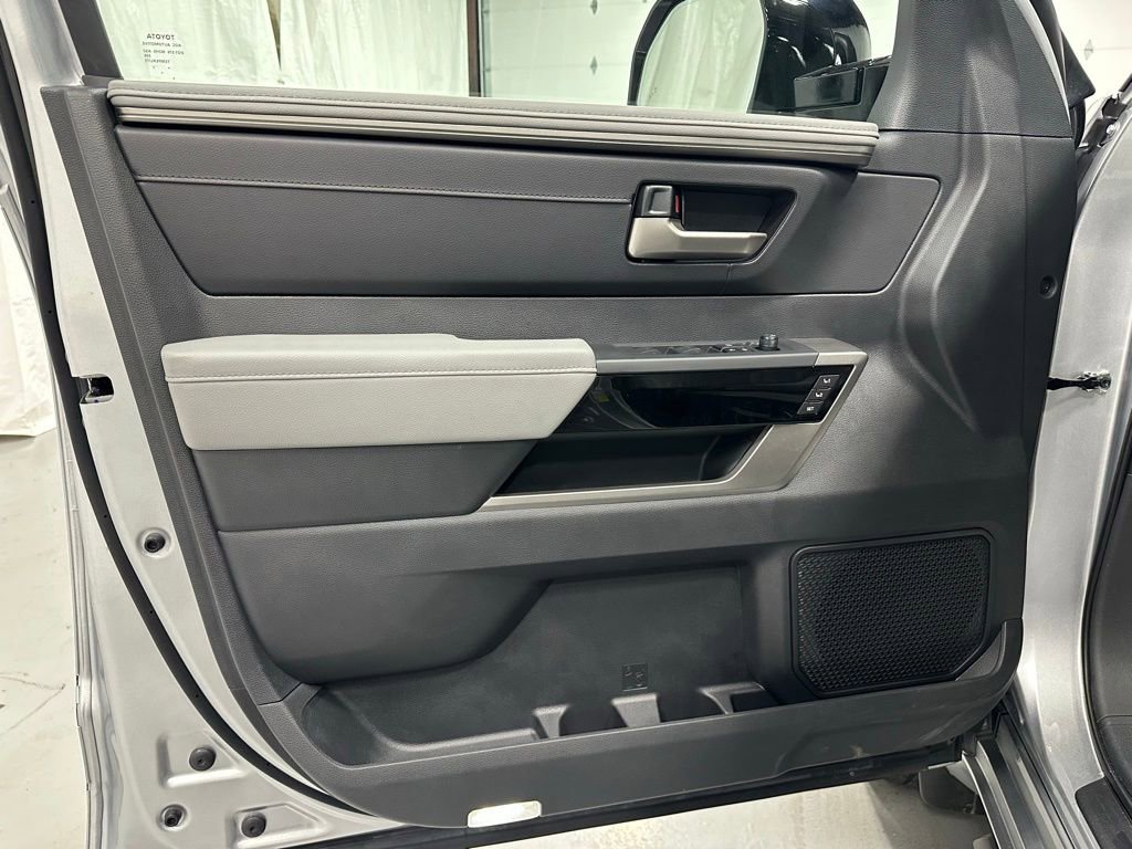 Used 2025 Toyota Tundra Limited w/ TRD Off-Road Package image 8