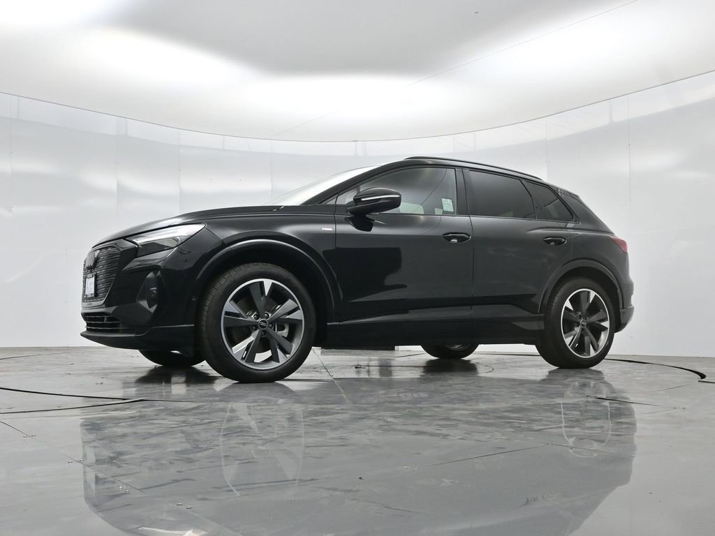 Used 2024 Audi Q4 e-tron Premium Plus w/ Premium Plus AWD/4WD image 6