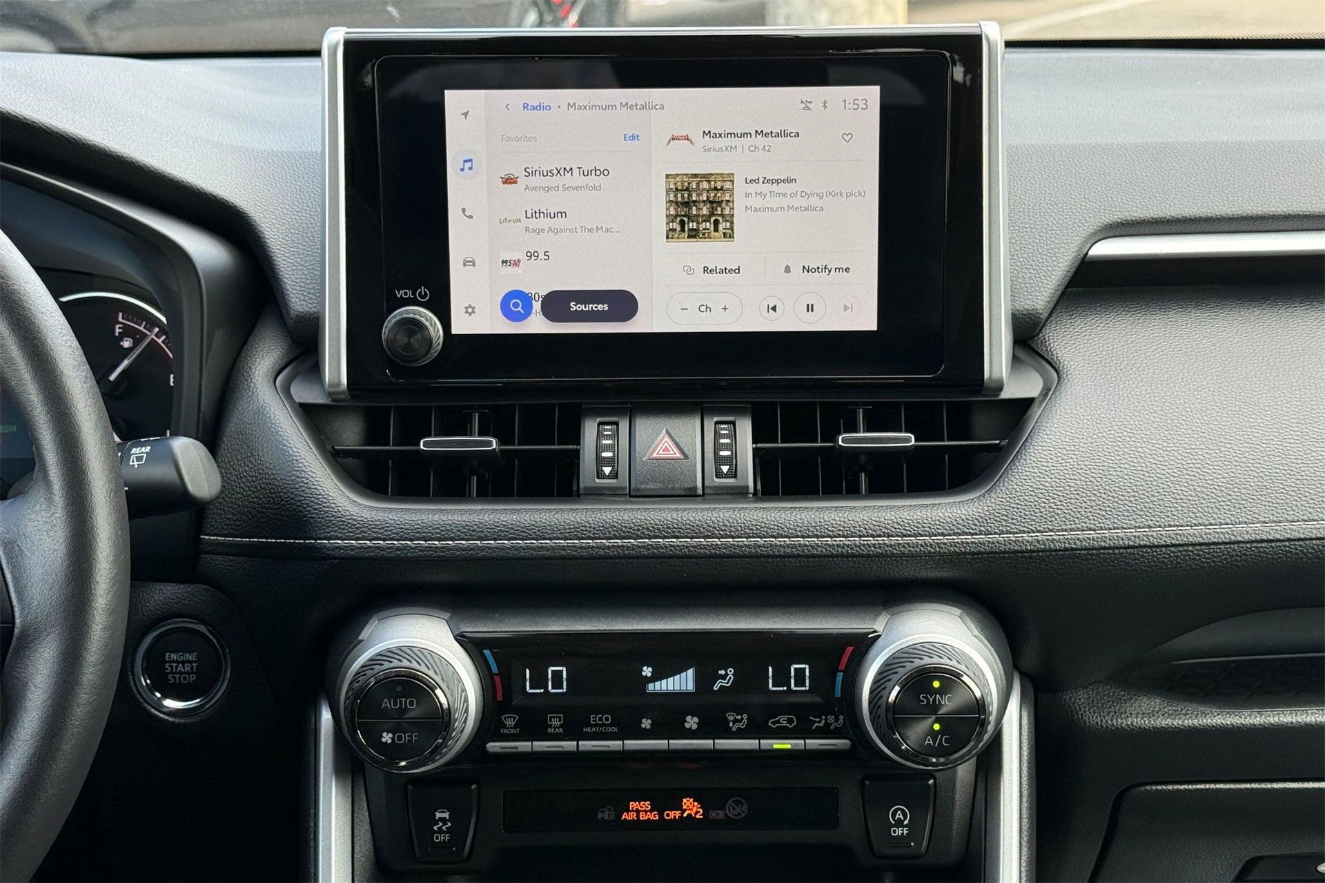 Used 2025 Toyota RAV4 XLE Premium image 16