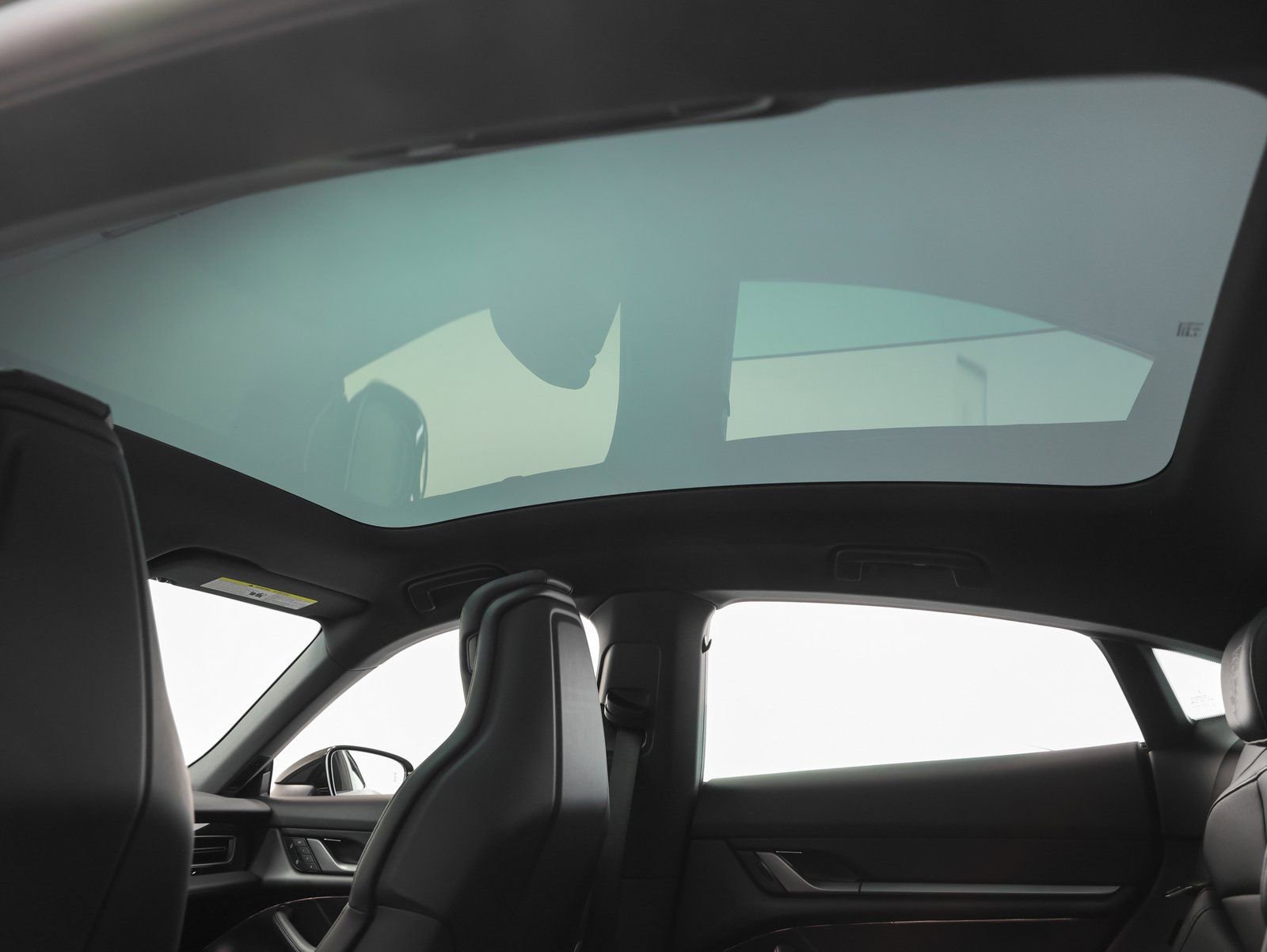 New 2025 Porsche Taycan image 45