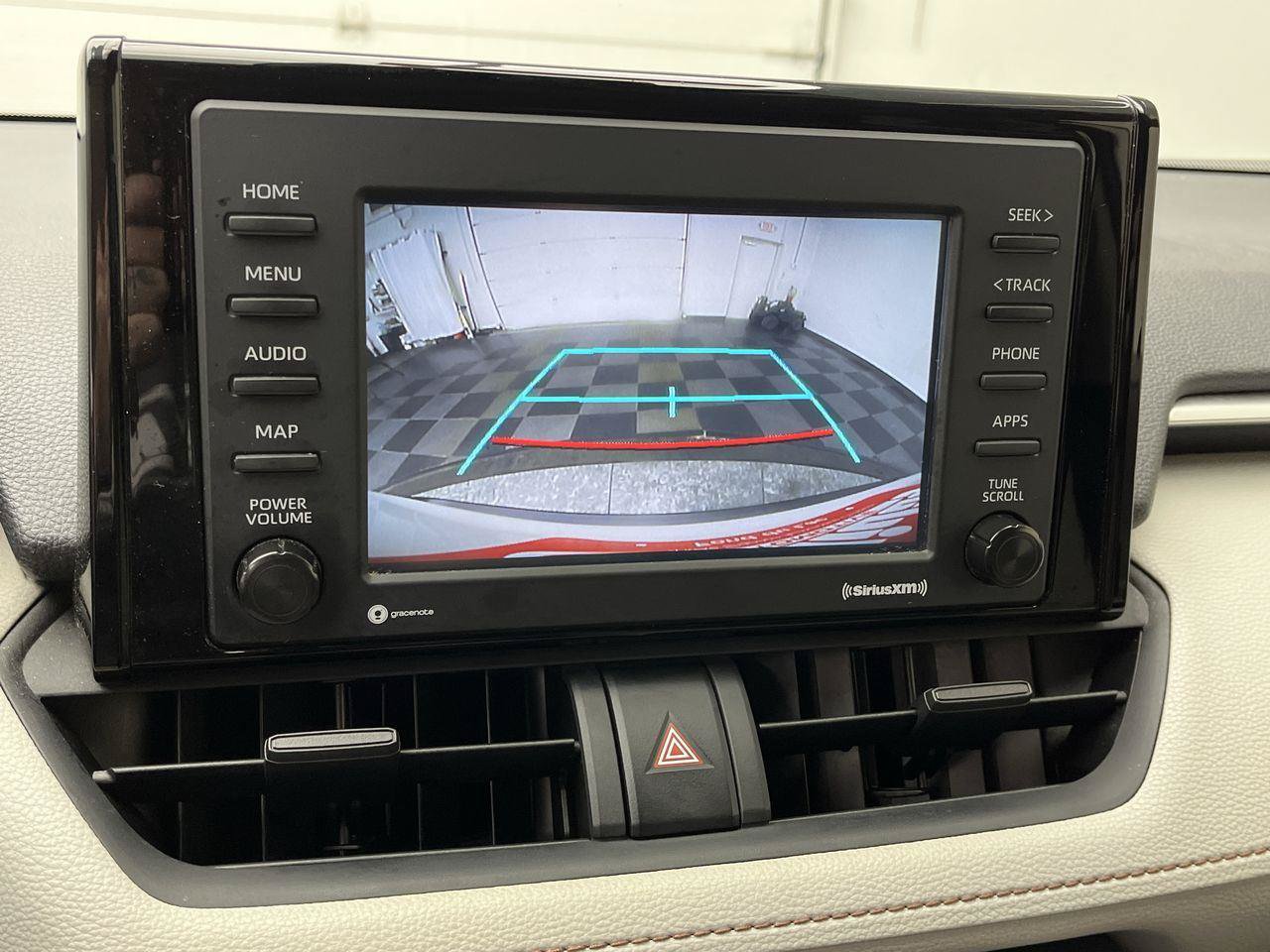 Used 2022 Toyota RAV4 XLE w/ XLE Grade Weather Package AWD/4WD image 5