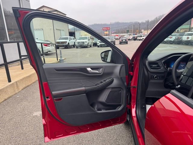 New 2026 Ford Escape ST-Line w/ Tech Pack #1 image 11