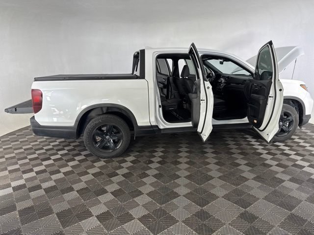 Certified 2023 Honda Ridgeline Black Edition image 16
