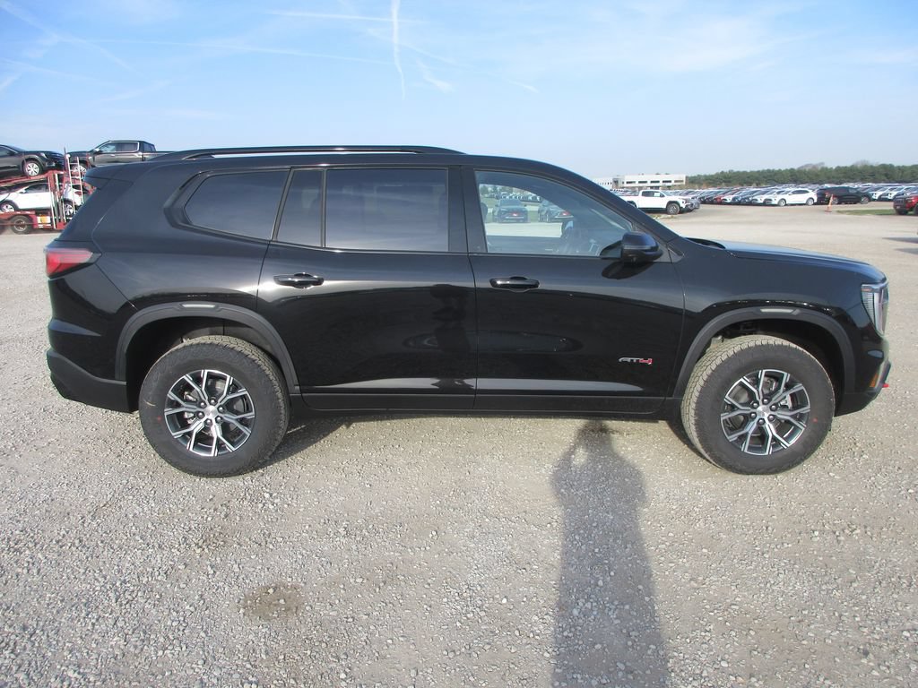 New 2026 GMC Acadia AT4 AWD/4WD image 3