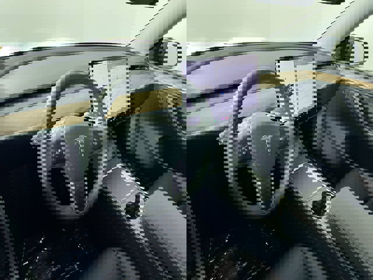 Used 2025 Tesla Model Y Long Range image 26