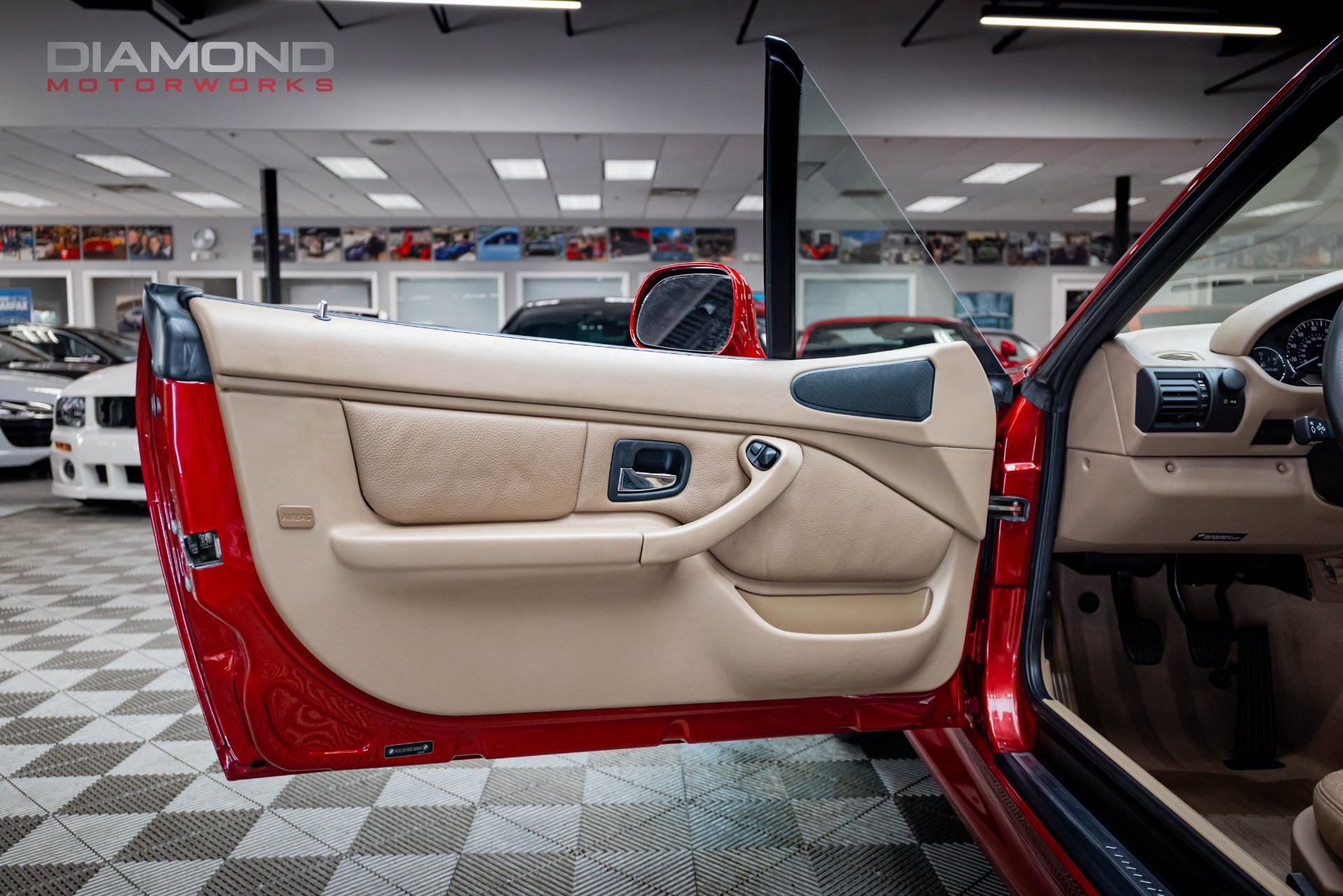 Used 2002 BMW Z3 3.0i image 14