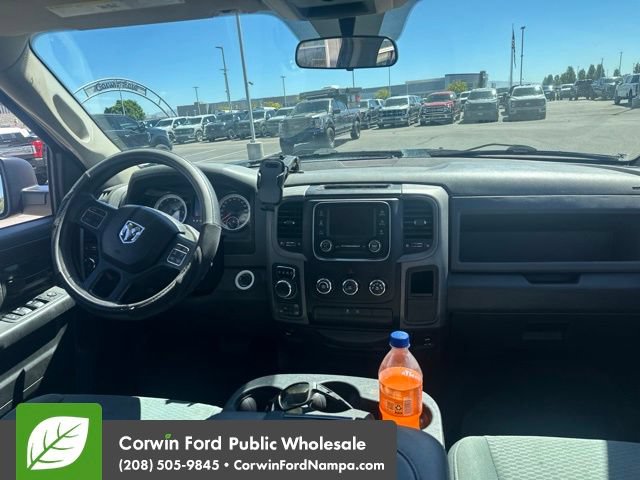 Used 2018 RAM 1500 Express w/ Express Value Package AWD/4WD image 9