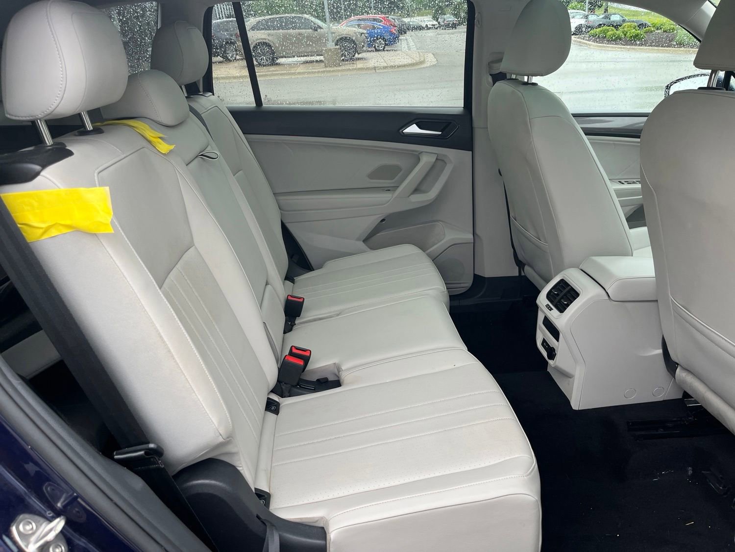 Used 2023 Volkswagen Tiguan SE w/ Panoramic Sunroof Package FWD image 33