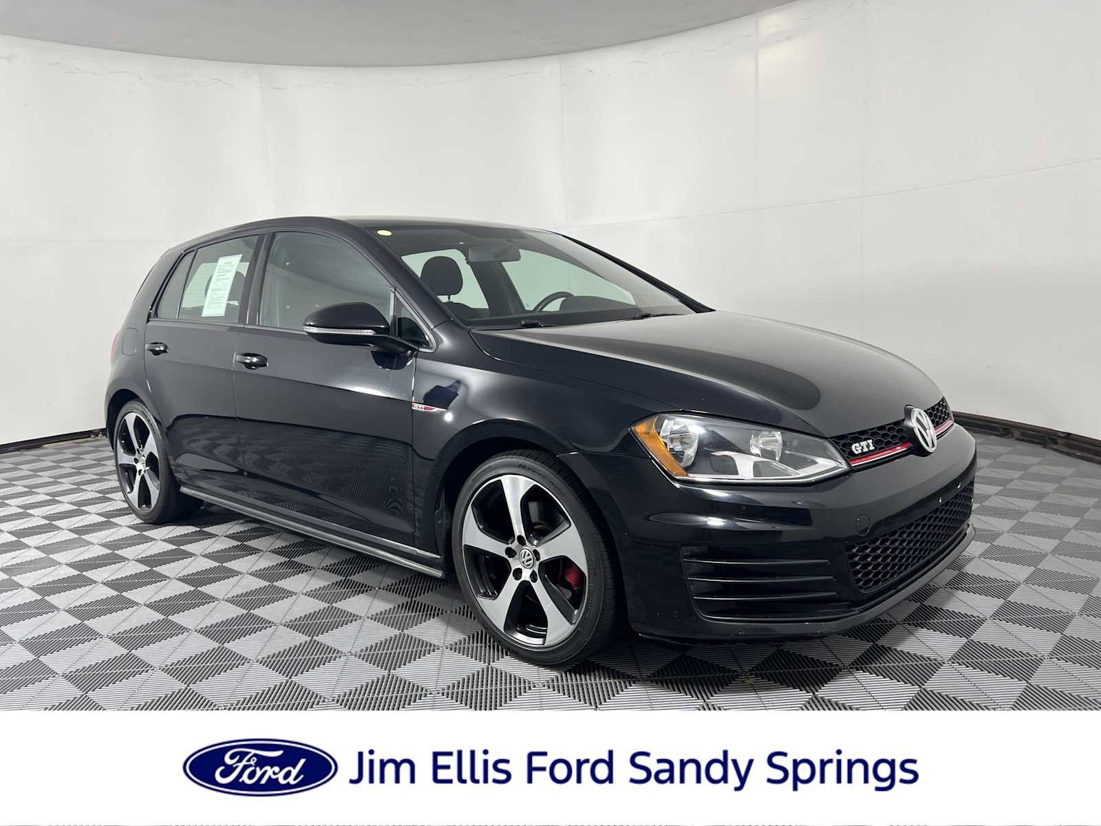 Used 2017 Volkswagen GTI S FWD image 2