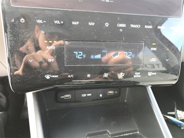 Used 2023 Hyundai Tucson Limited image 17