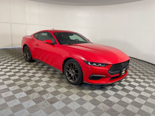 Used 2025 Ford Mustang Premium image 15