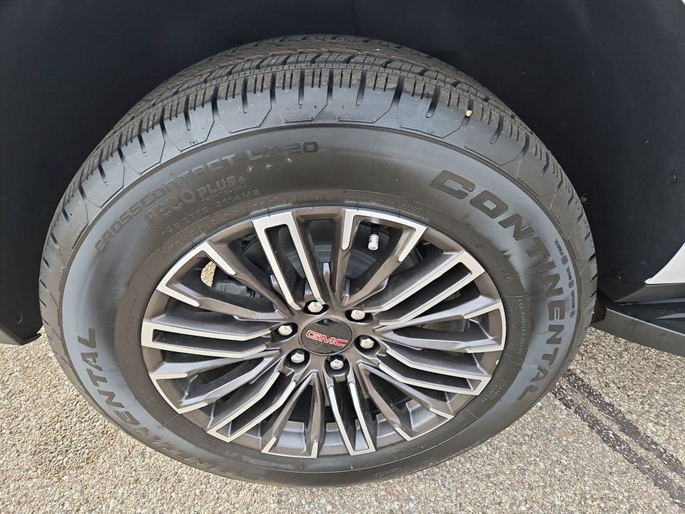 New 2026 GMC Yukon XL Elevation image 35