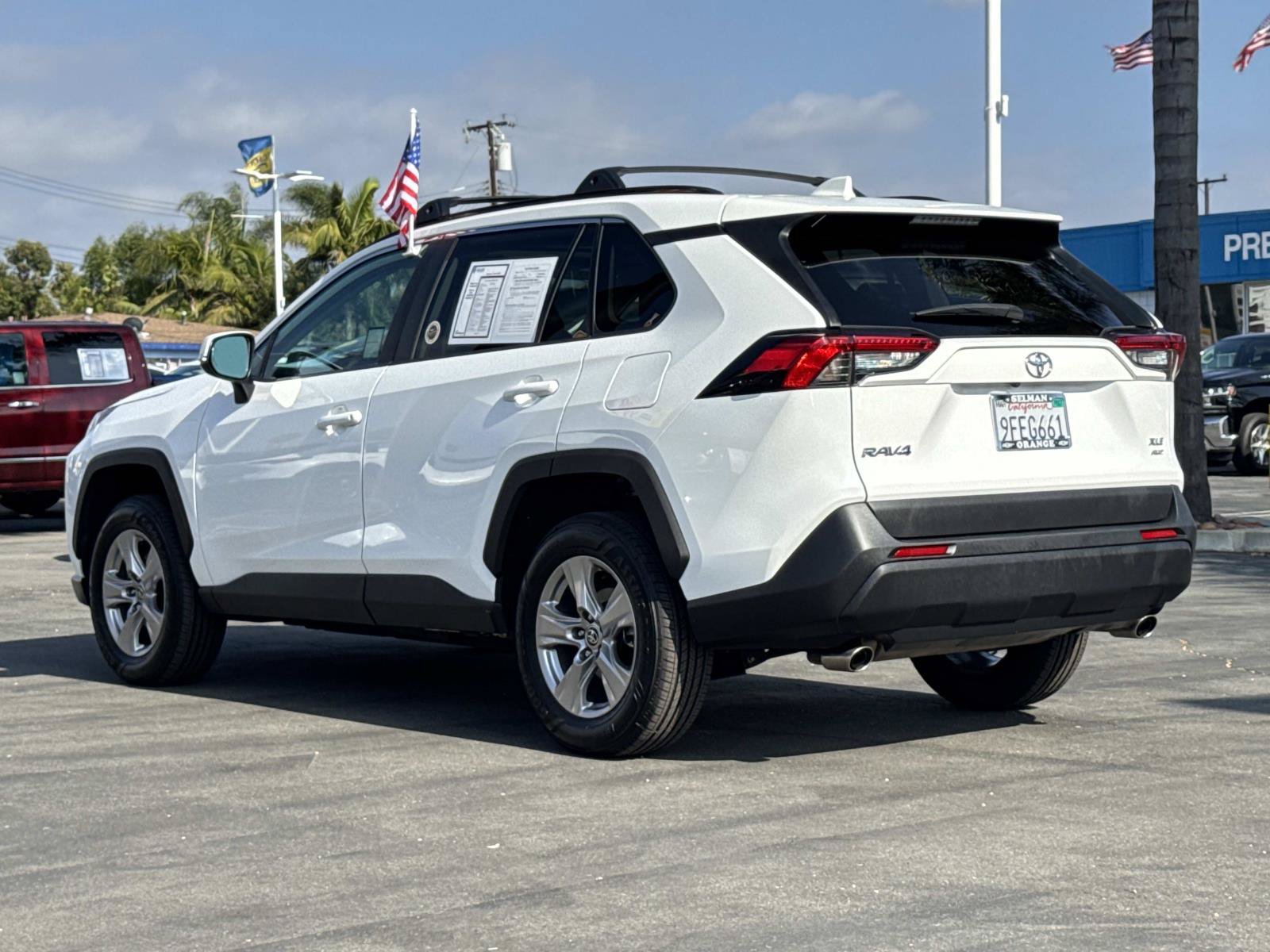 Used 2023 Toyota RAV4 XLE w/ Convenience Package AWD/4WD image 7