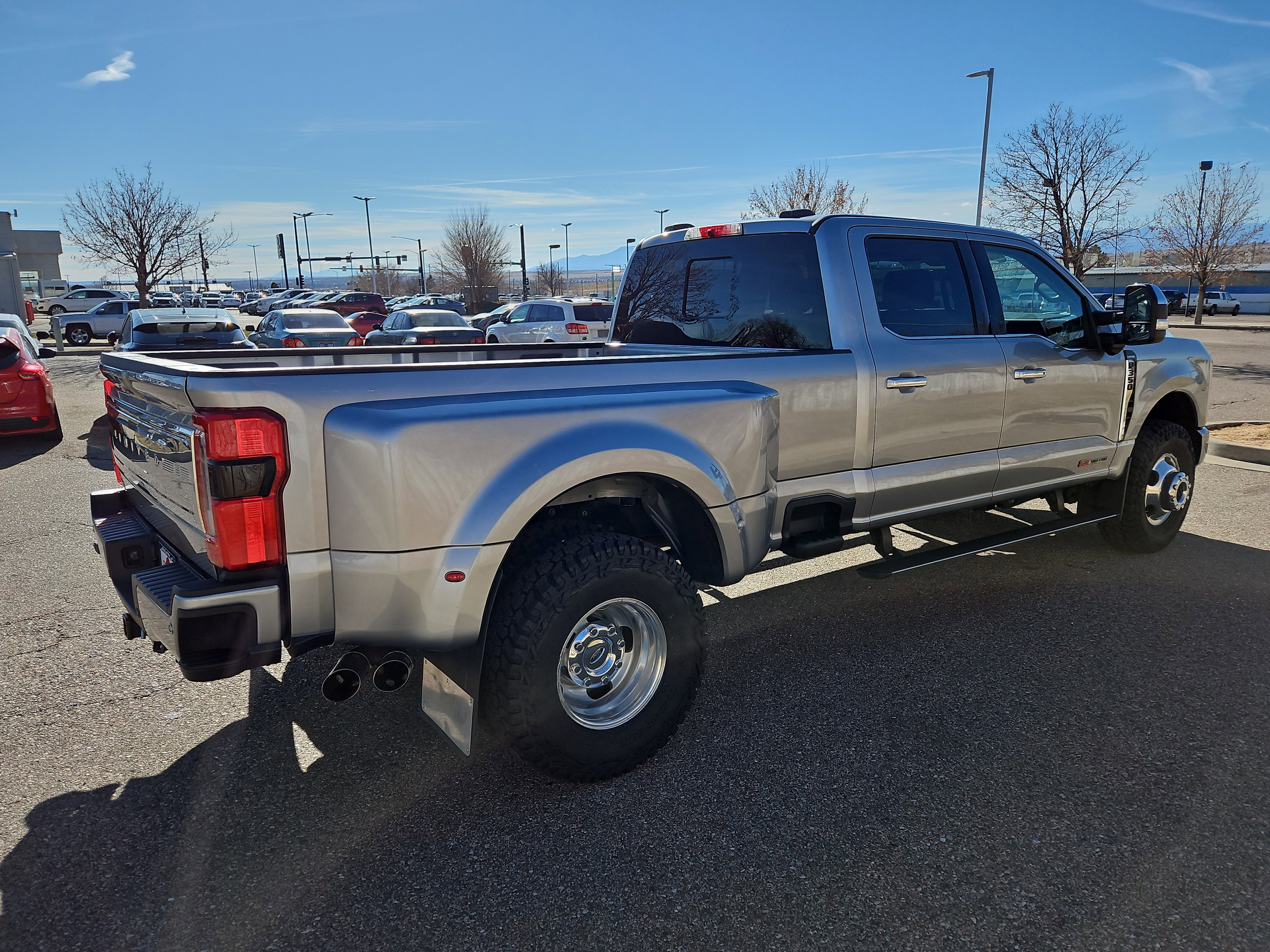 Used 2024 Ford F350 Limited w/ FX4 Off-Road Package image 3