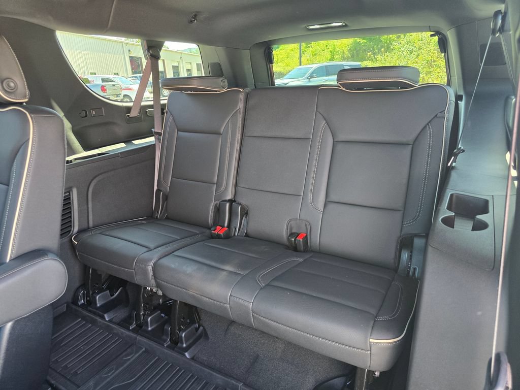 Certified 2026 GMC Yukon XL Elevation w/ Elevation Premium Package AWD/4WD image 12