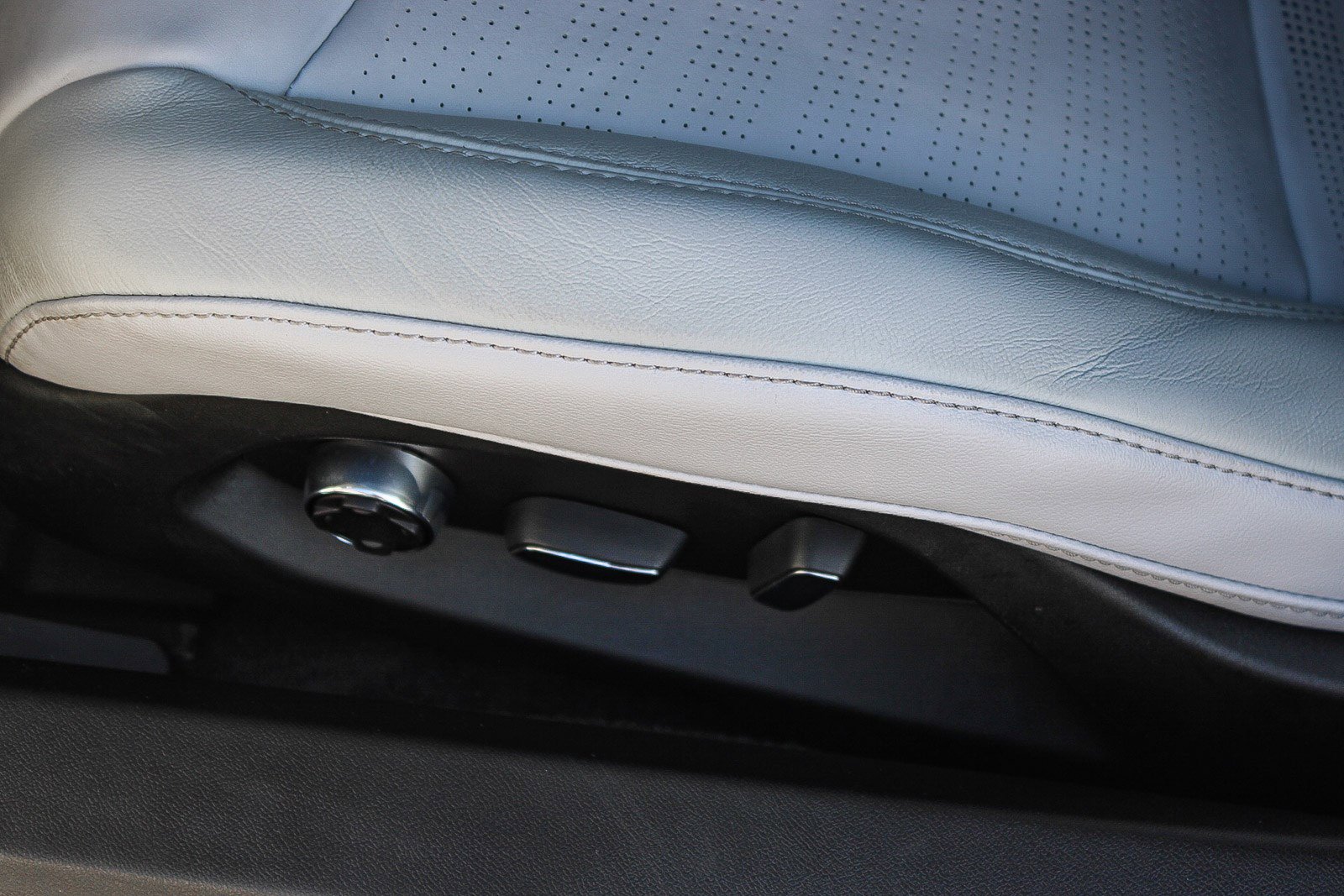 Used 2023 Chevrolet Corvette Stingray Premium Cpe image 22