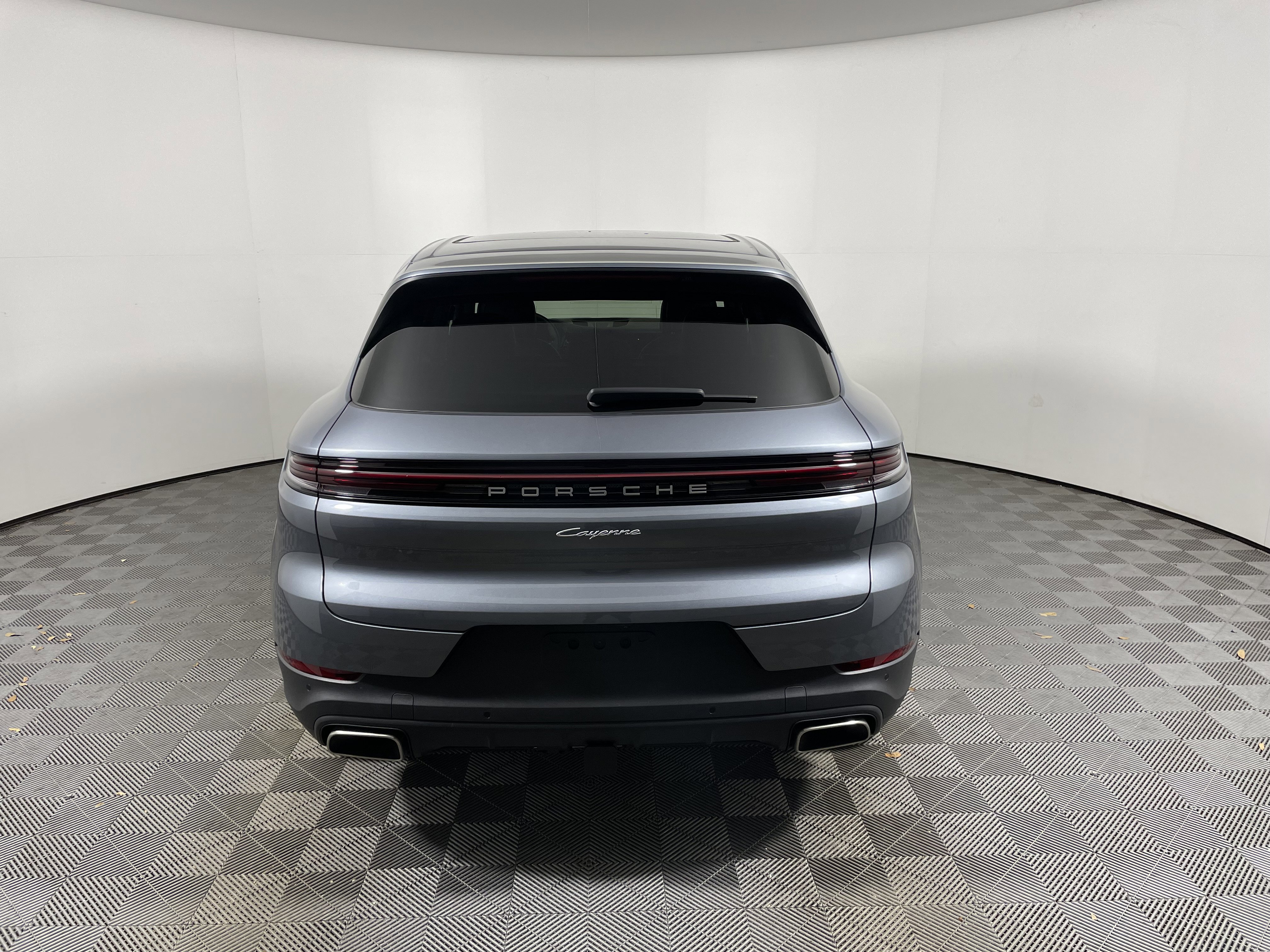 New 2026 Porsche Cayenne image 6