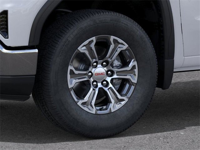 New 2026 GMC Sierra 1500 SLE image 9